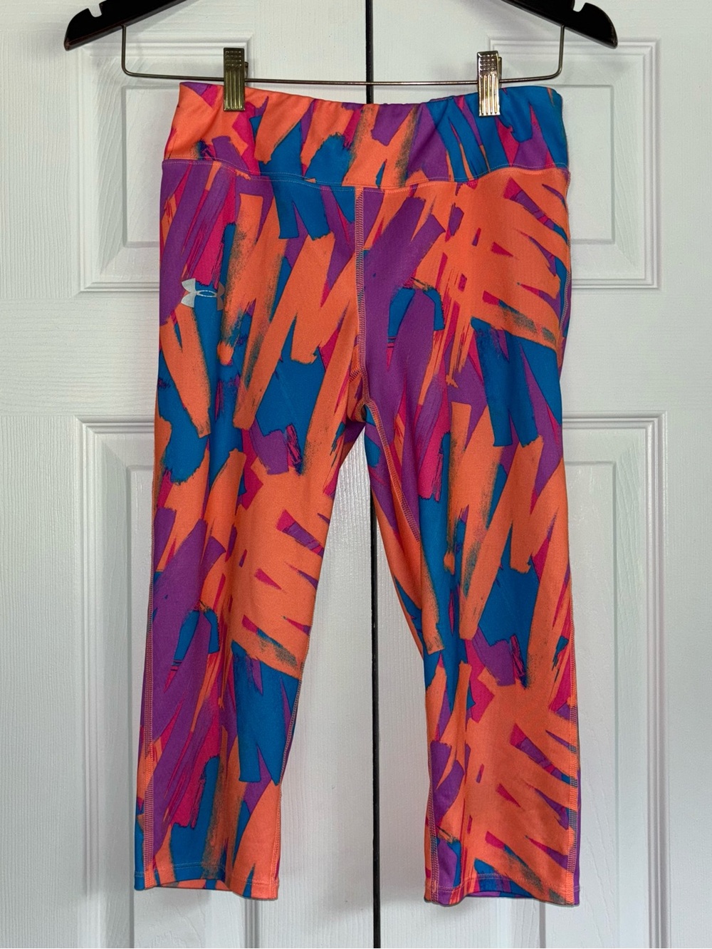 Under Armour Youth Large Bright Abstract Capri Leggings Orange, Blue & Purple